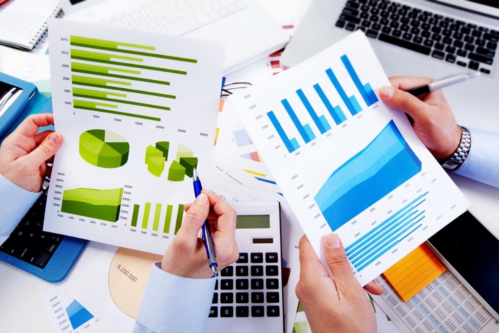 CROSS-risks relationship: operational risks and compliance risks